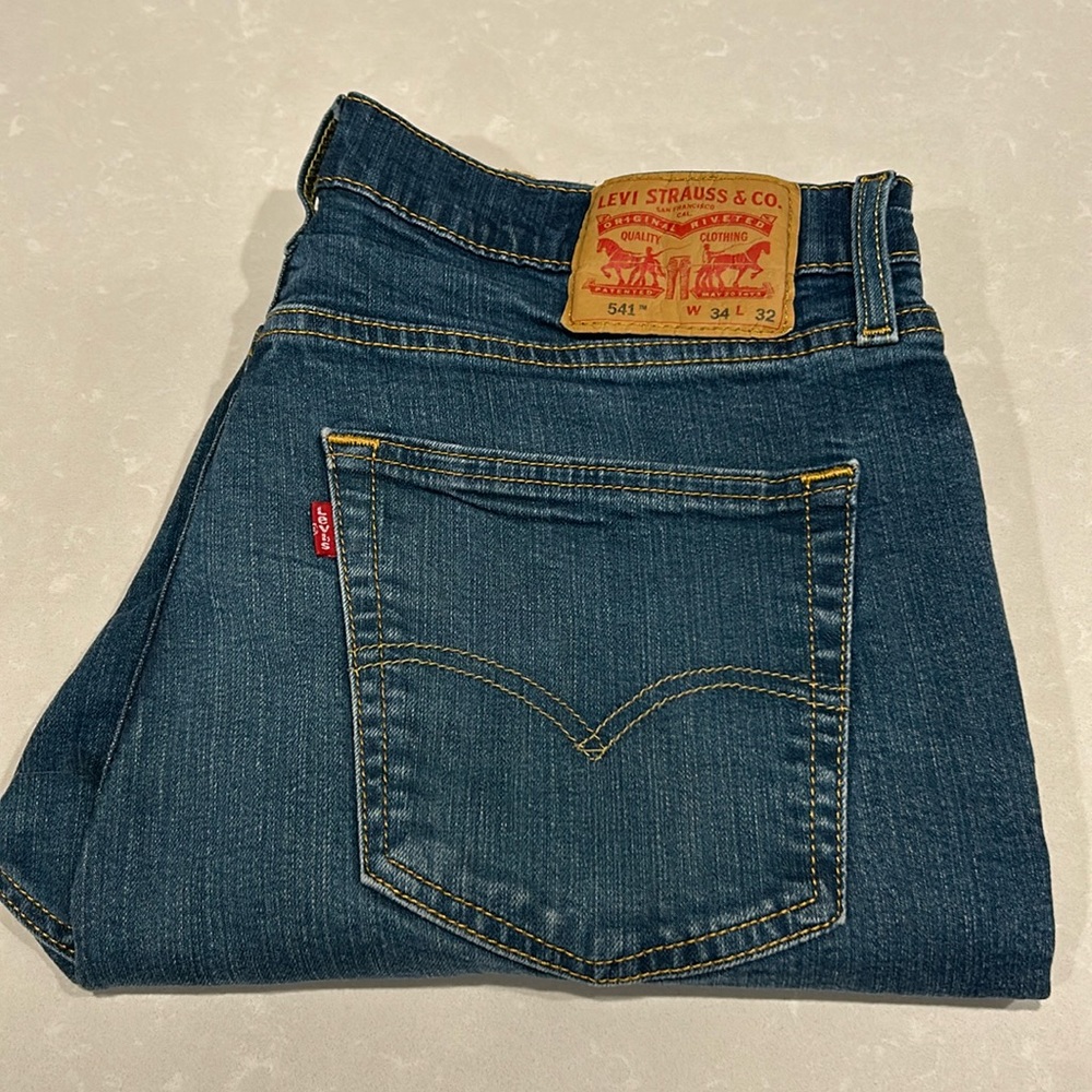 Men’s Levi’s Jeans 541